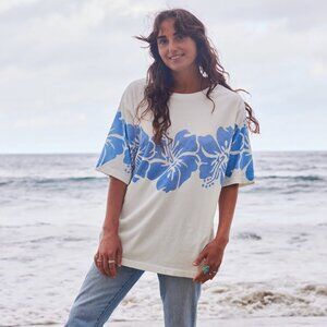 Free People The Bureau Hibiscus Tee  *NEVER WORN*